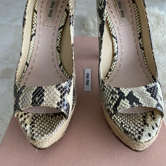 Miu Miu python pitone heels 7 1/2 - Picture 12 of 14